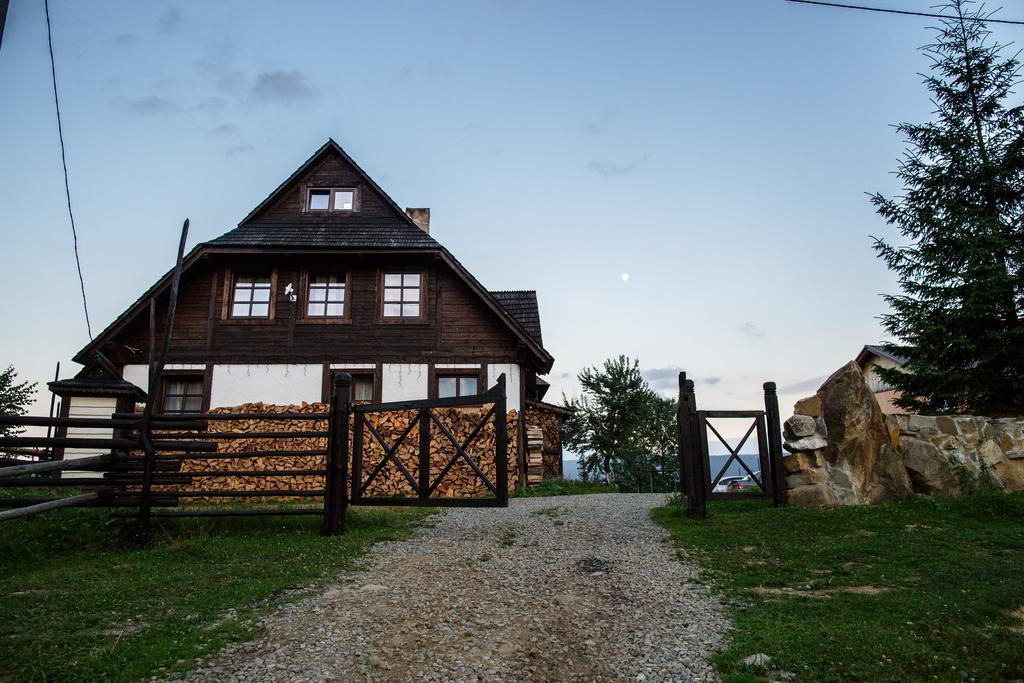 Blyzhche Neba Guest House Yablunytsya Bagian luar foto